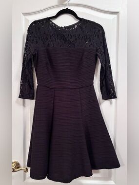 Taylor Black Lace Fit-and-Flare Long Sleeve Dress Size 2